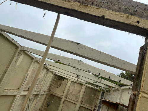 Concrete shed walls and roof